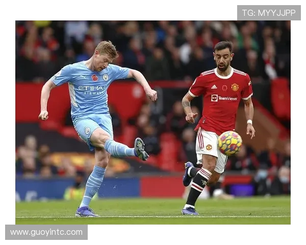 厄德高与福登：技术型中场核心成长路径对比