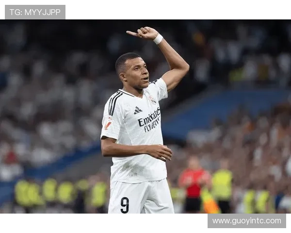 姆巴佩突破欧洲顶级后卫压制能力解析 姆巴佩突破欧洲顶级后卫压制能力解析