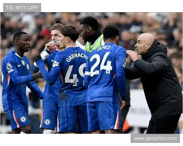 切尔西争四形势复杂：当前竞争格局调整对球队表现造成影响