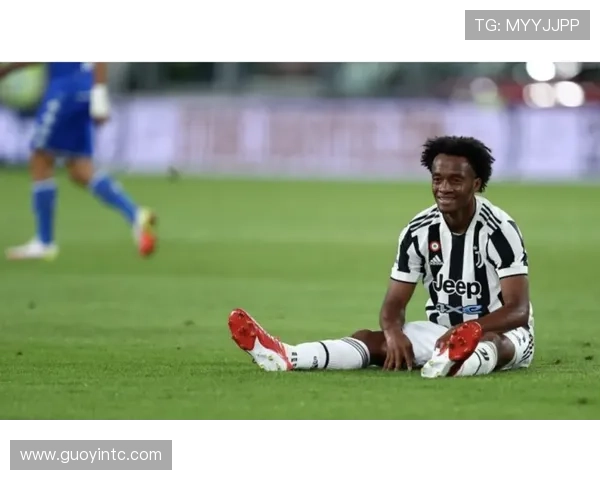 尤文图斯近期表现回升,统治力较往昔有所减弱,对争冠形势产生阶段性影响 尤文图斯近期表现回升,统治力较往昔有所减弱,对争冠形势产生阶段性影响